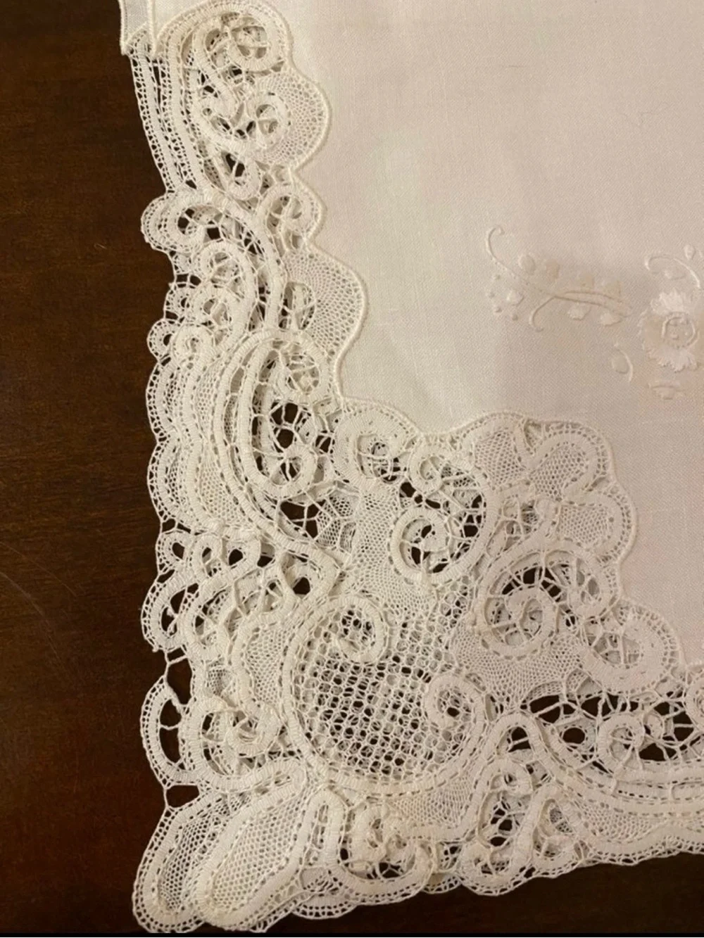 Vintage Heirloom hand Embroidered Lace-Edge White Linen Bridal Hanky